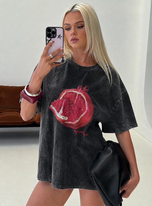 Boldoodle Pomegranate Graphic Washed T-Shirt PT444