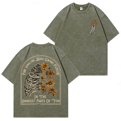 Boldoodle Find Someone Who Grows Flowers Washed T-Shirt PT472