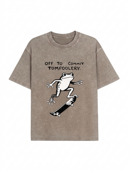 Playful Frog Skateboarding Washed T-Shirt PT452