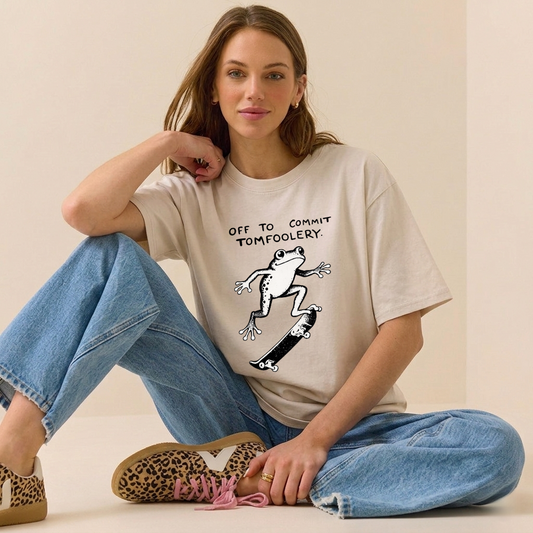 Playful Frog Skateboarding Washed T-Shirt PT452