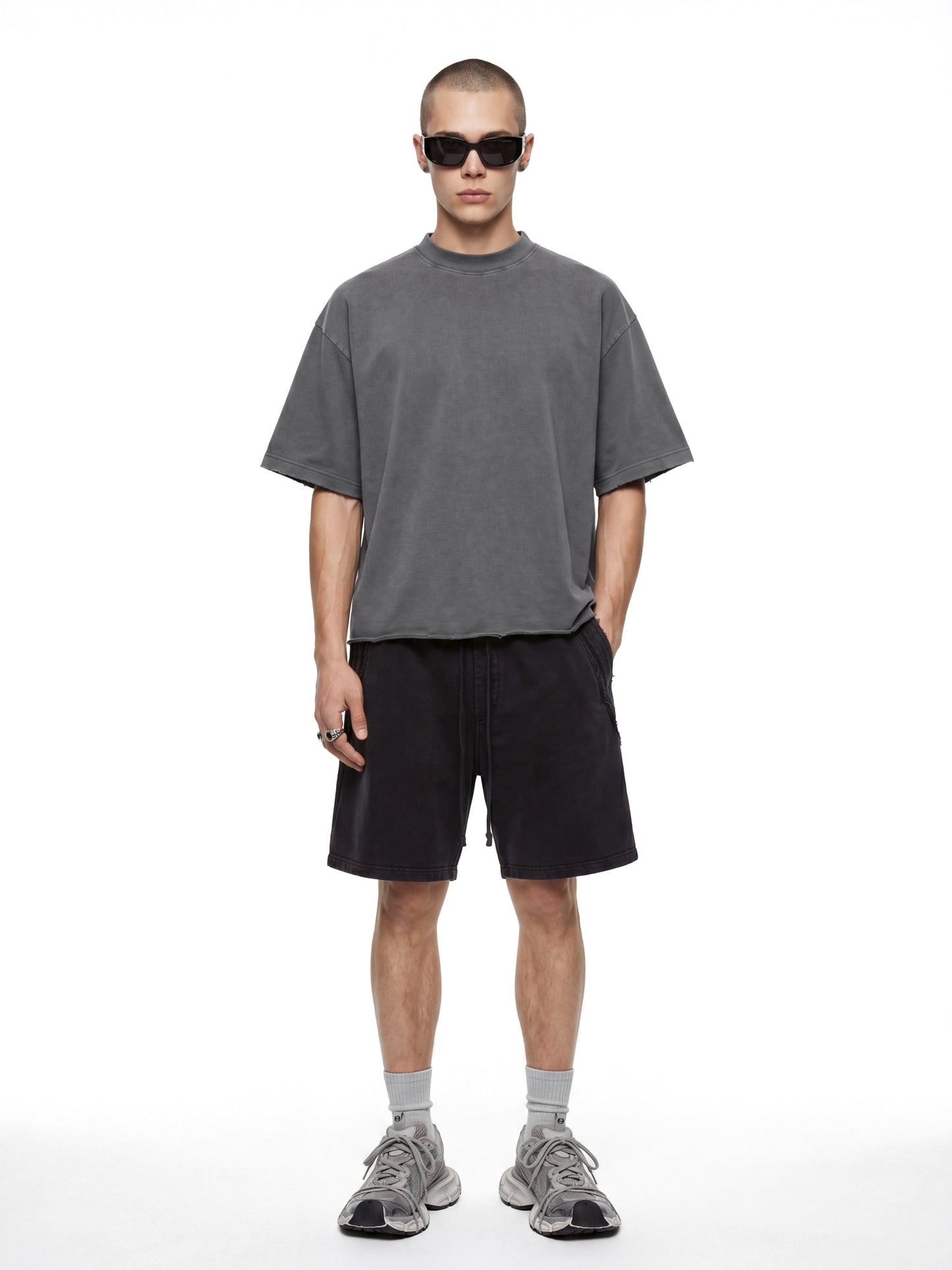 Vintage Dark Gray Essentials Washed T-shirt Distr002